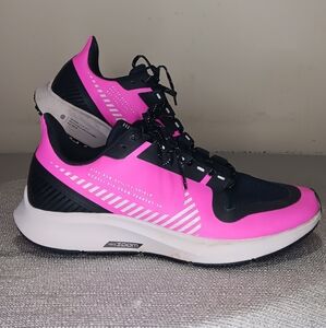 Nike Air Zoom Pegasus 36 Shield Fire Pink Silver Black Sneaker Size 8